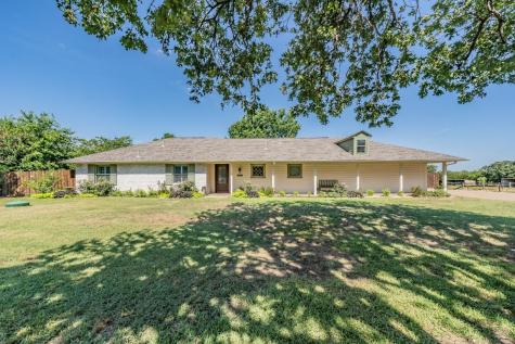 4929 Sunset Circle N Fort Worth TX 76244