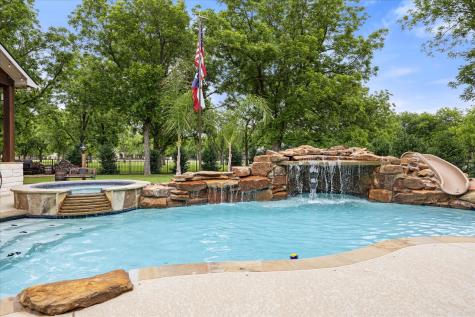7400 Fox Run Court Granbury TX 76049