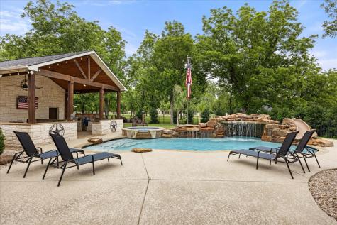 7400 Fox Run Court Granbury TX 76049