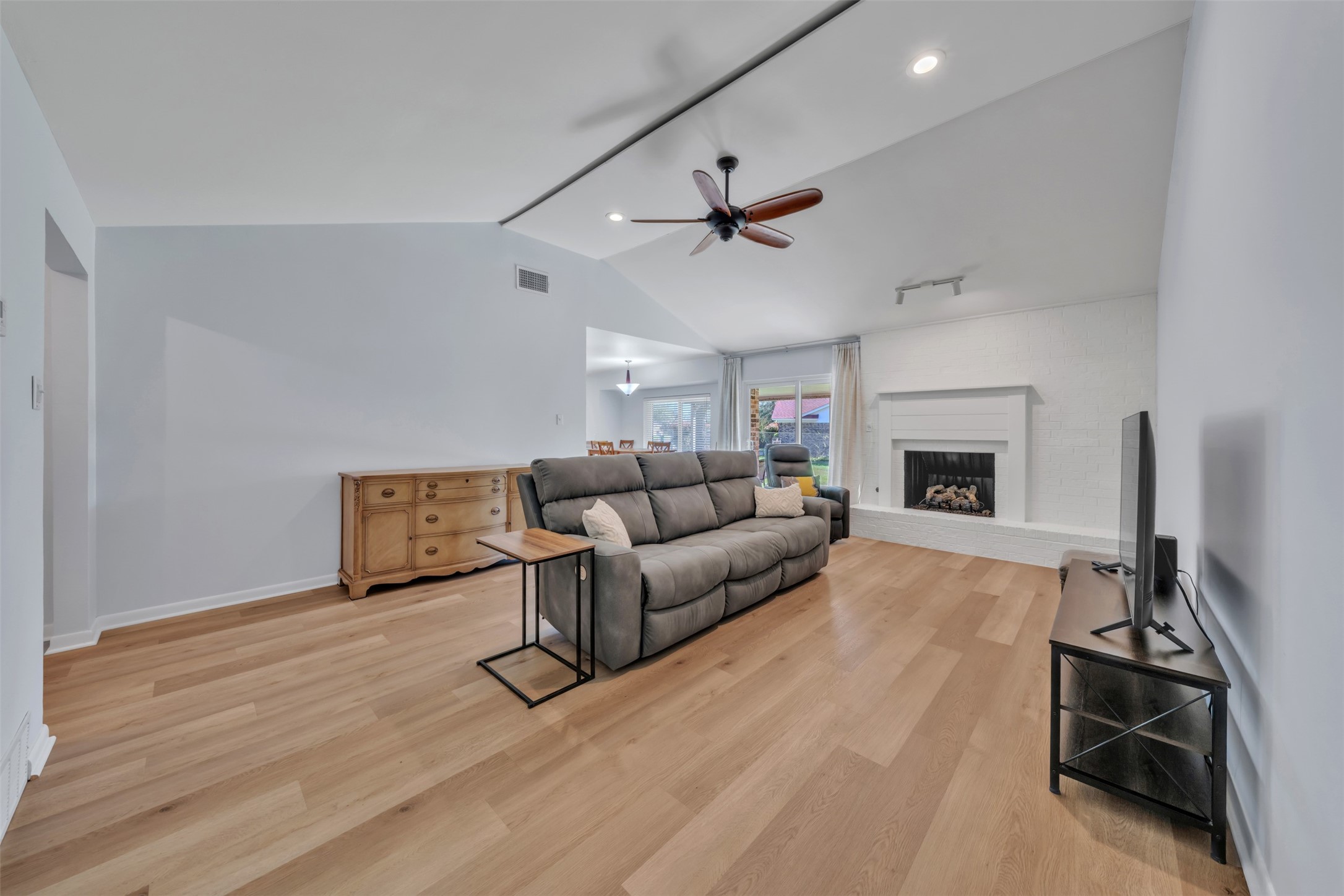 401 Ferenz Court Crowley TX 76036