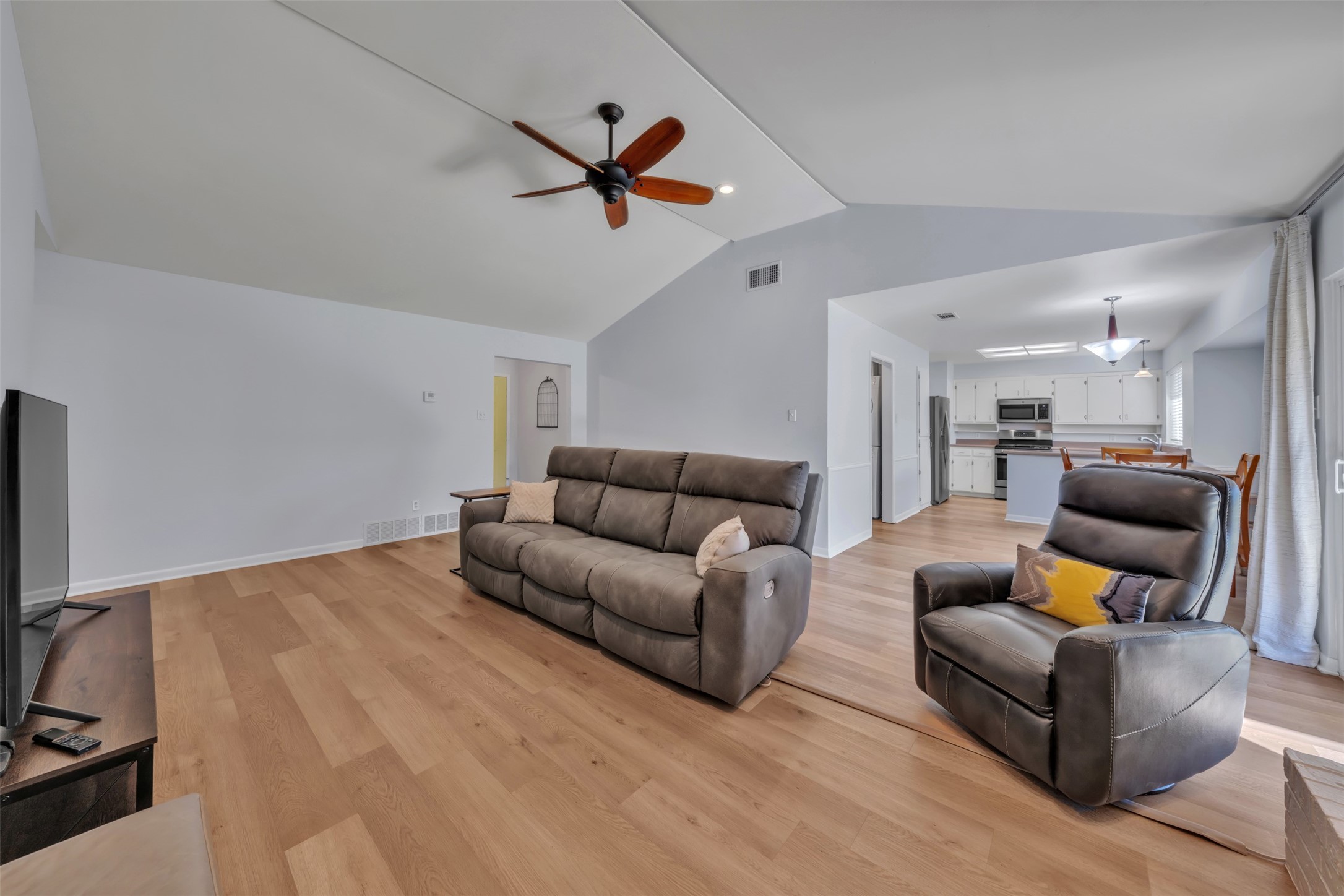 401 Ferenz Court Crowley TX 76036