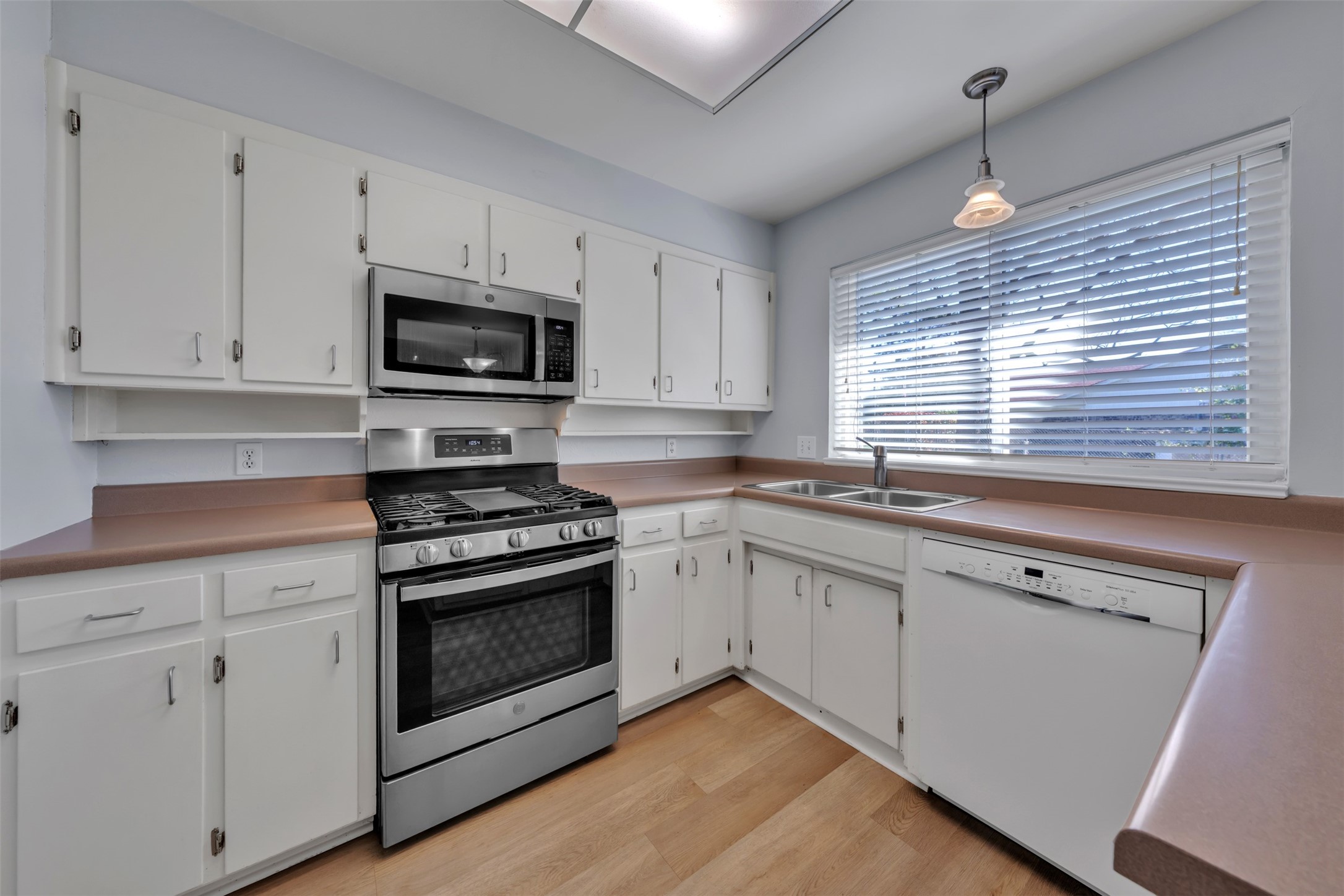 401 Ferenz Court Crowley TX 76036