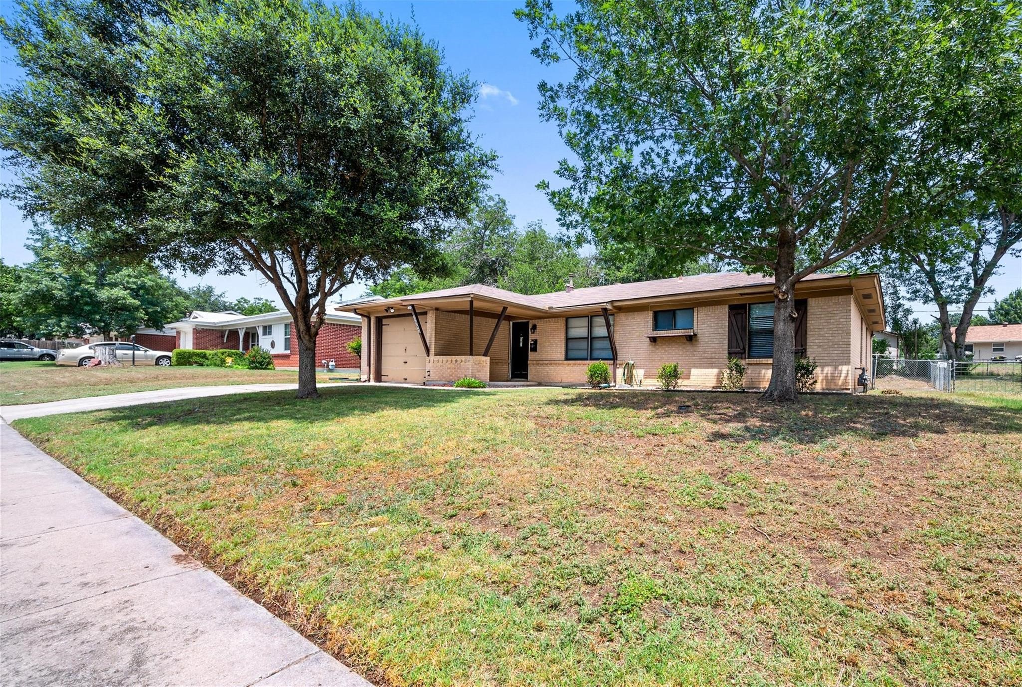 3463 Paint Trail Fort Worth TX 76116