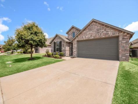 1301 Carlsbad Drive Forney TX 75126