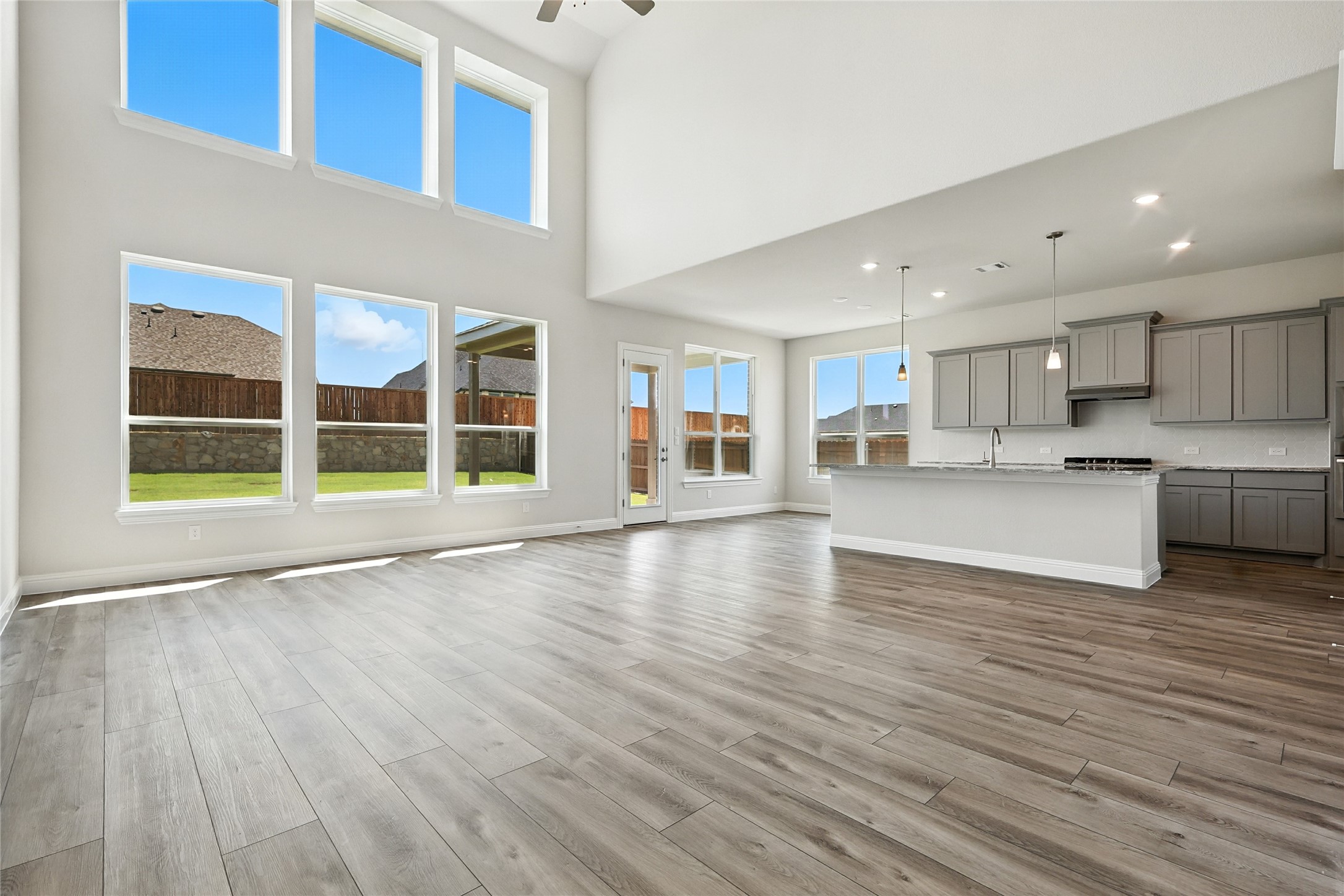 560 Flint Road Waxahachie TX 75167