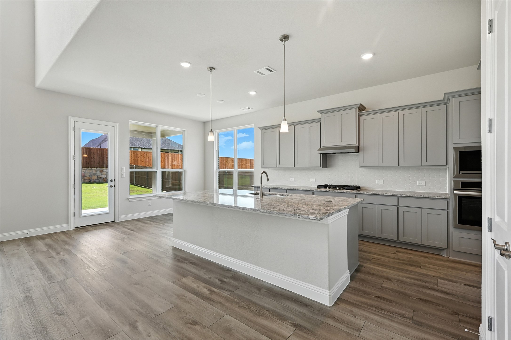 560 Flint Road Waxahachie TX 75167