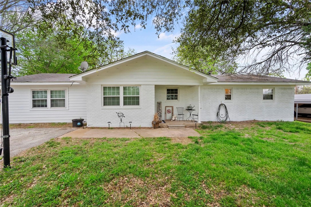 409 N Hall Street Fairfield TX 75840