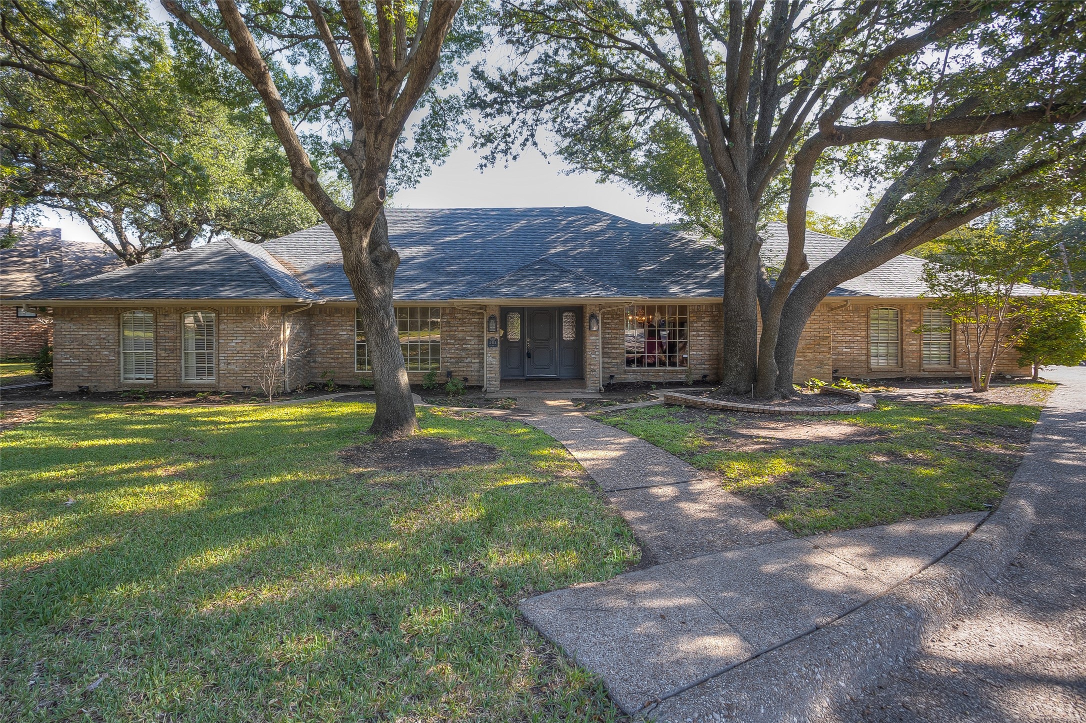 3413 Autumn Court Fort Worth TX 76109