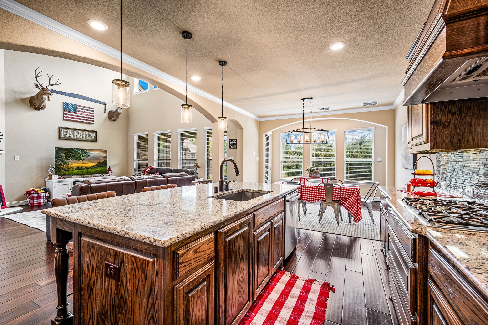 8914 Waters Lane Rowlett TX 75089