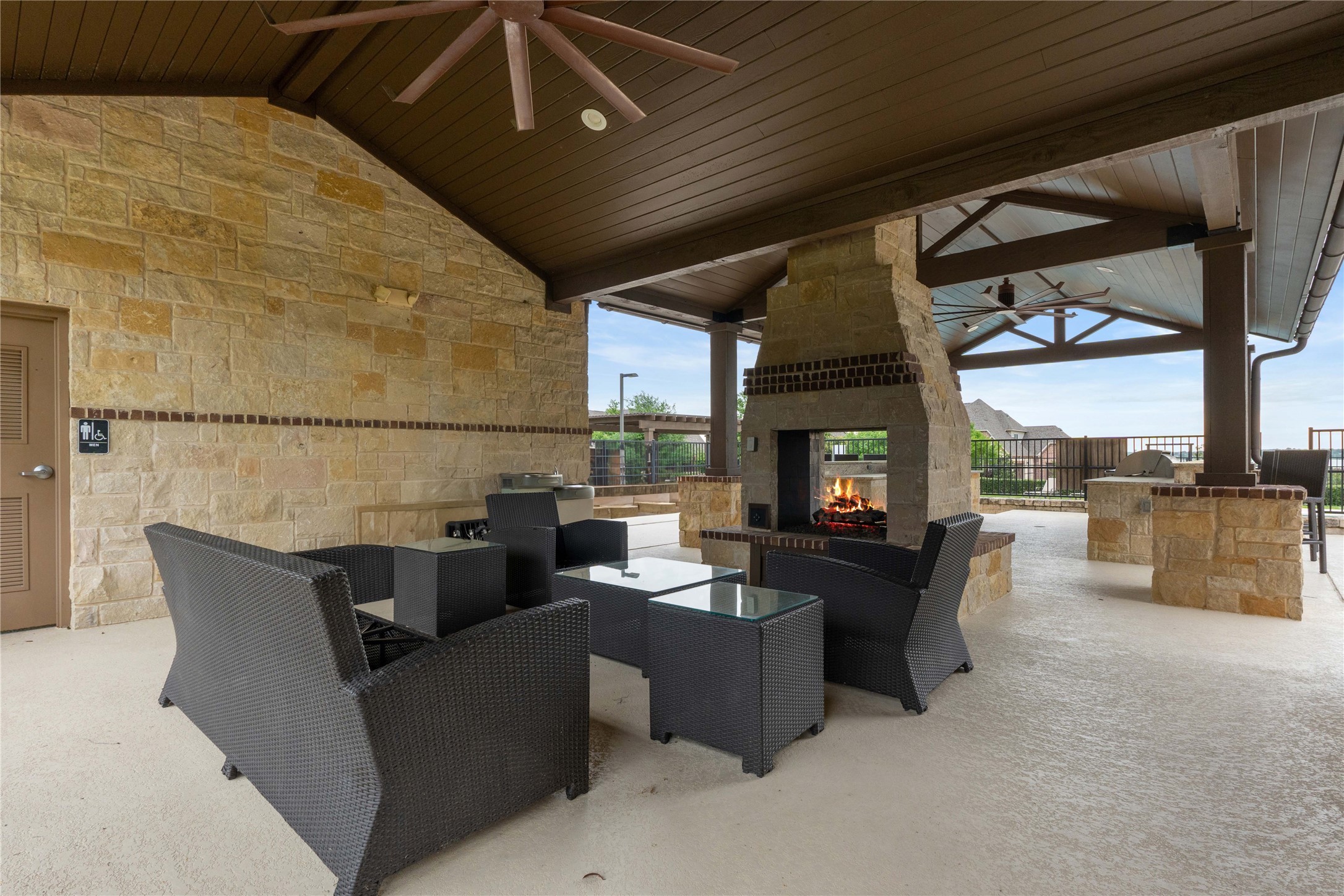 8914 Waters Lane Rowlett TX 75089