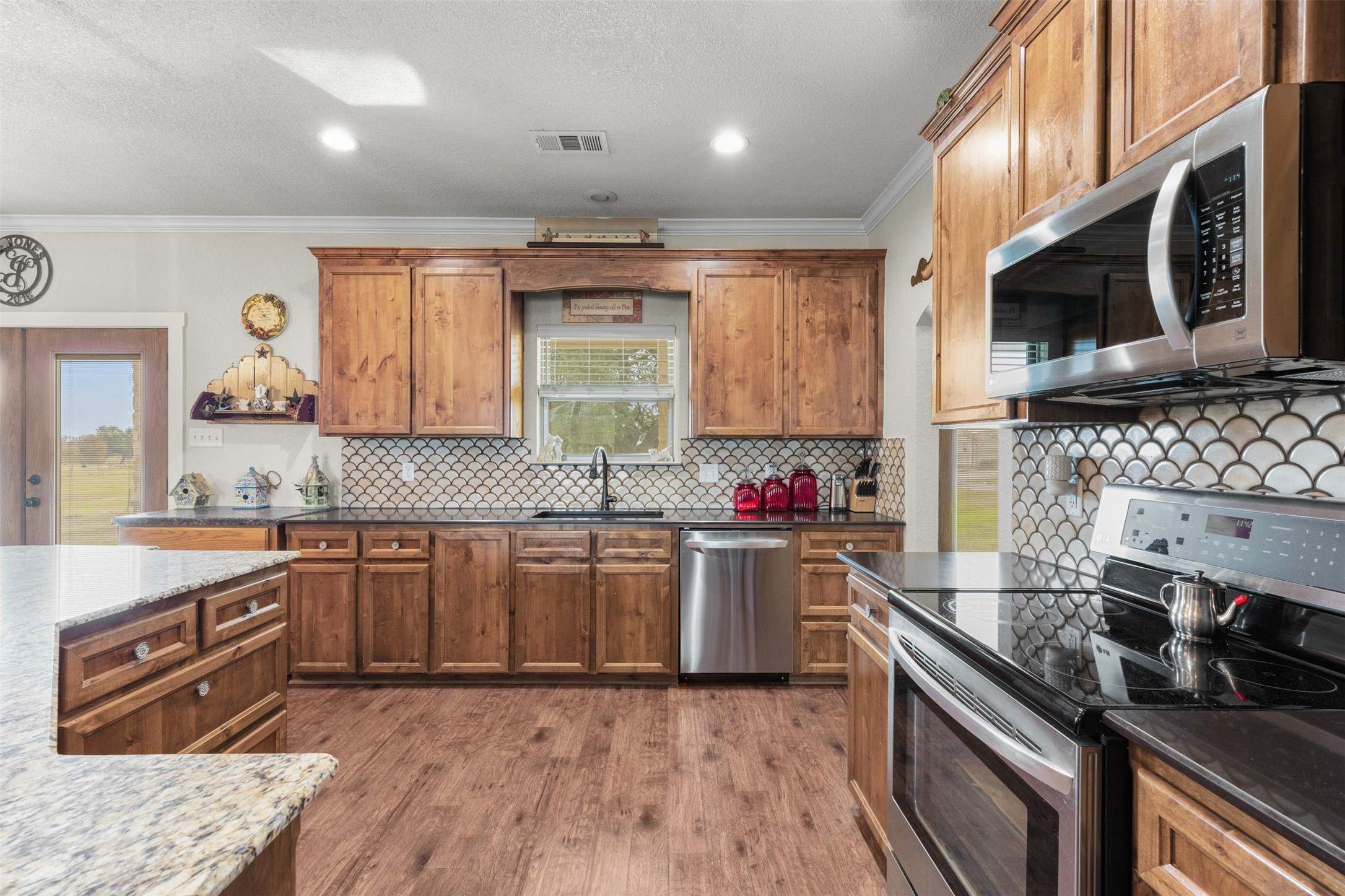 452 County Road 470 Chilton TX 76632