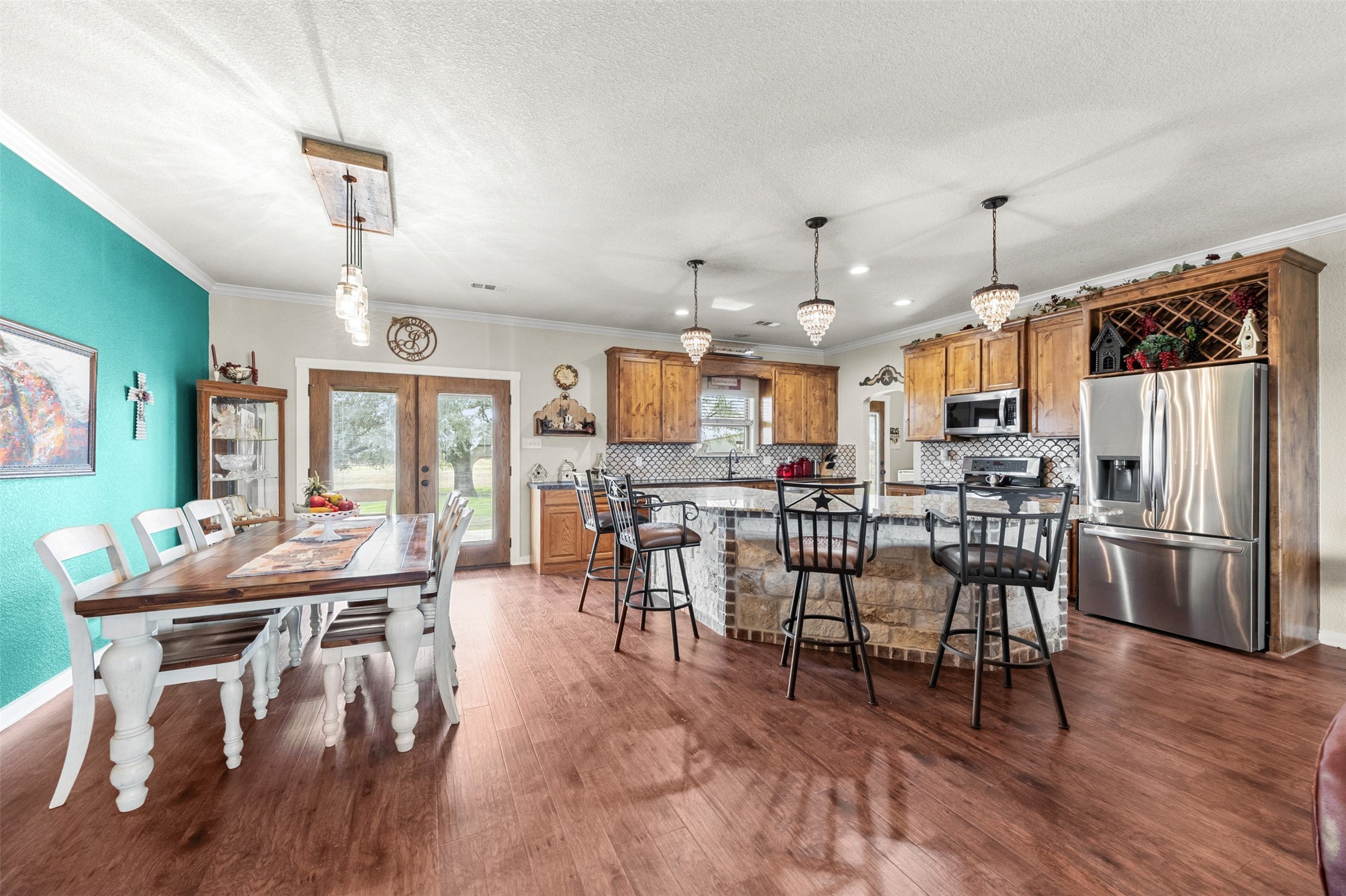 452 County Road 470 Chilton TX 76632