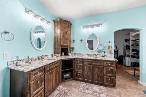 452 County Road 470 Chilton TX 76632