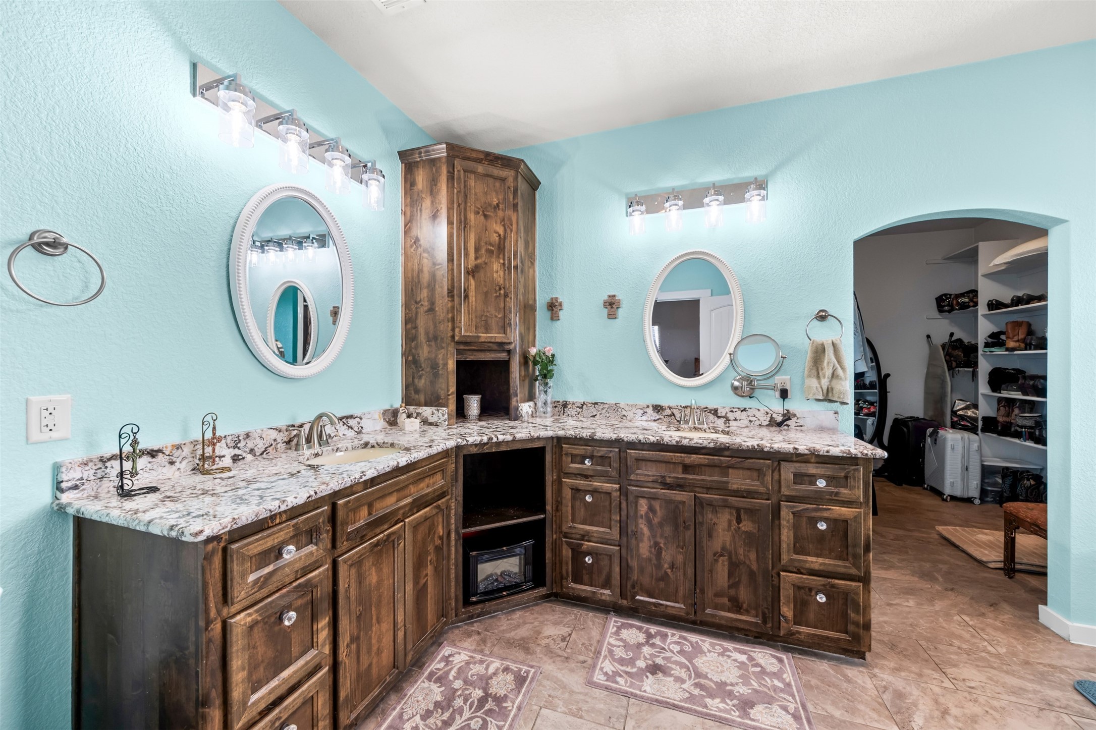 452 County Road 470 Chilton TX 76632