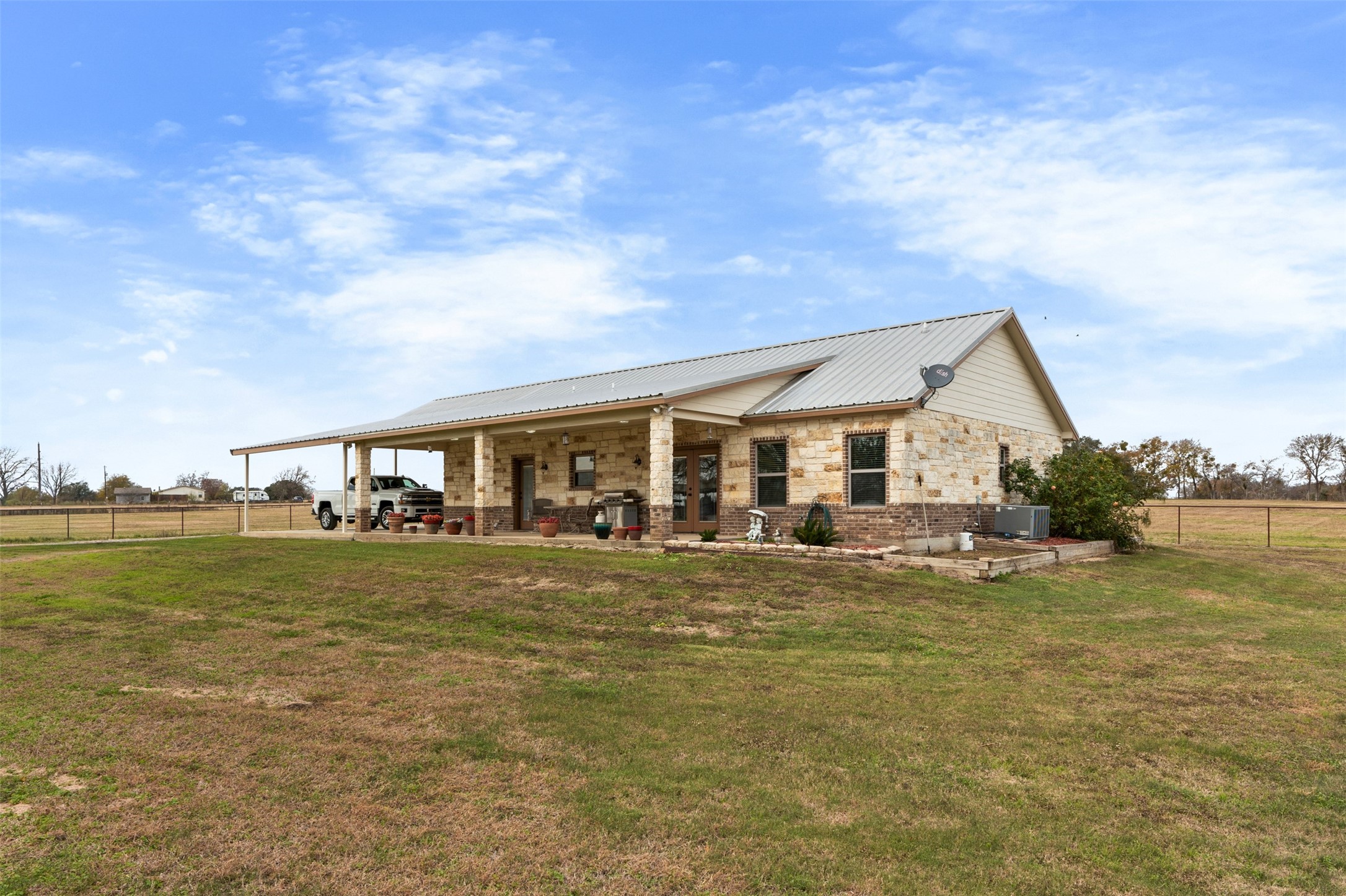 452 County Road 470 Chilton TX 76632