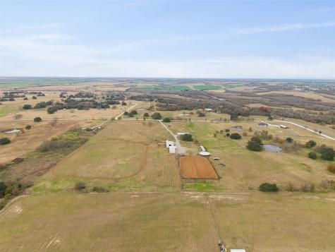 452 County Road 470 Chilton TX 76632