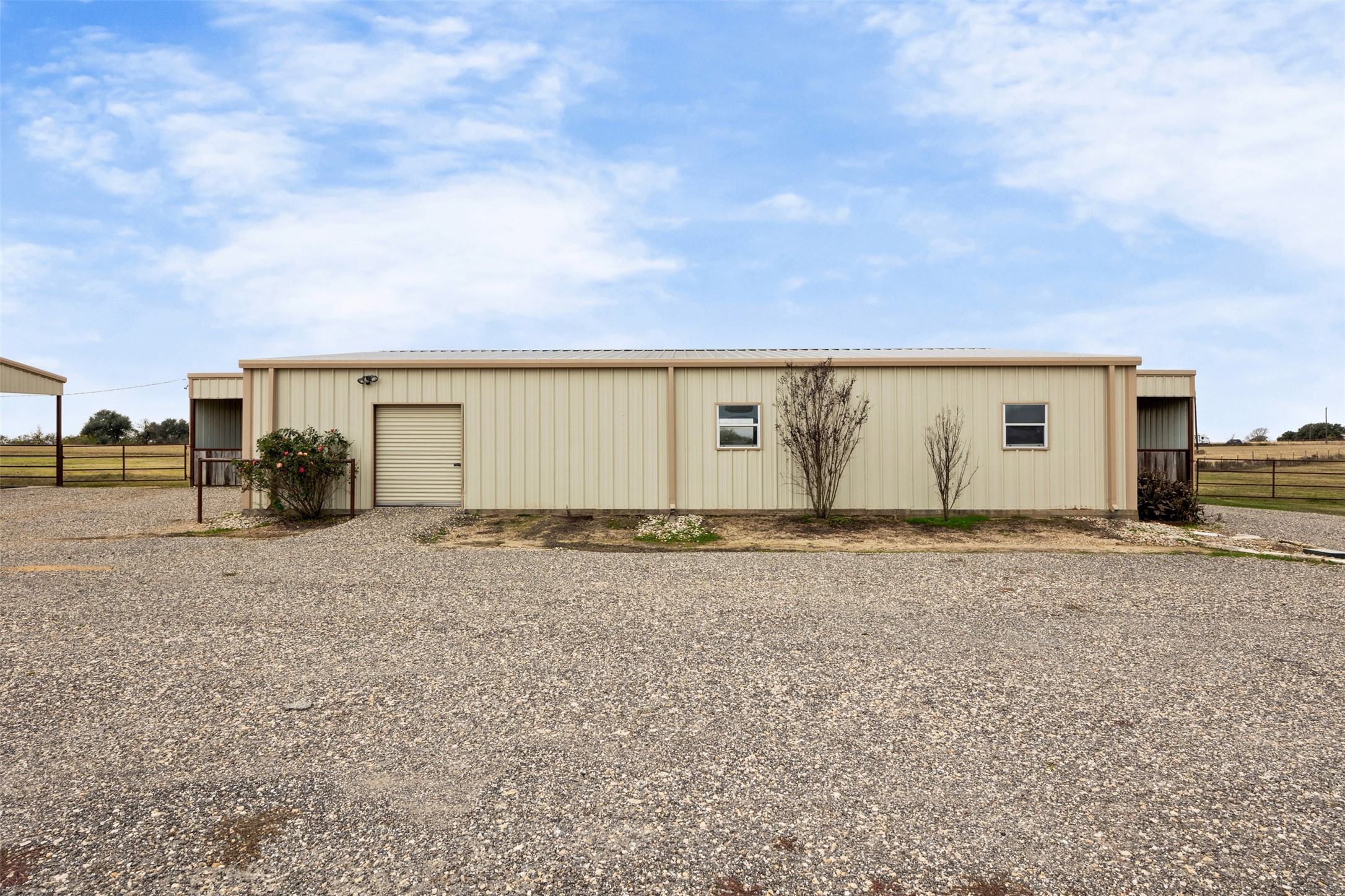 452 County Road 470 Chilton TX 76632