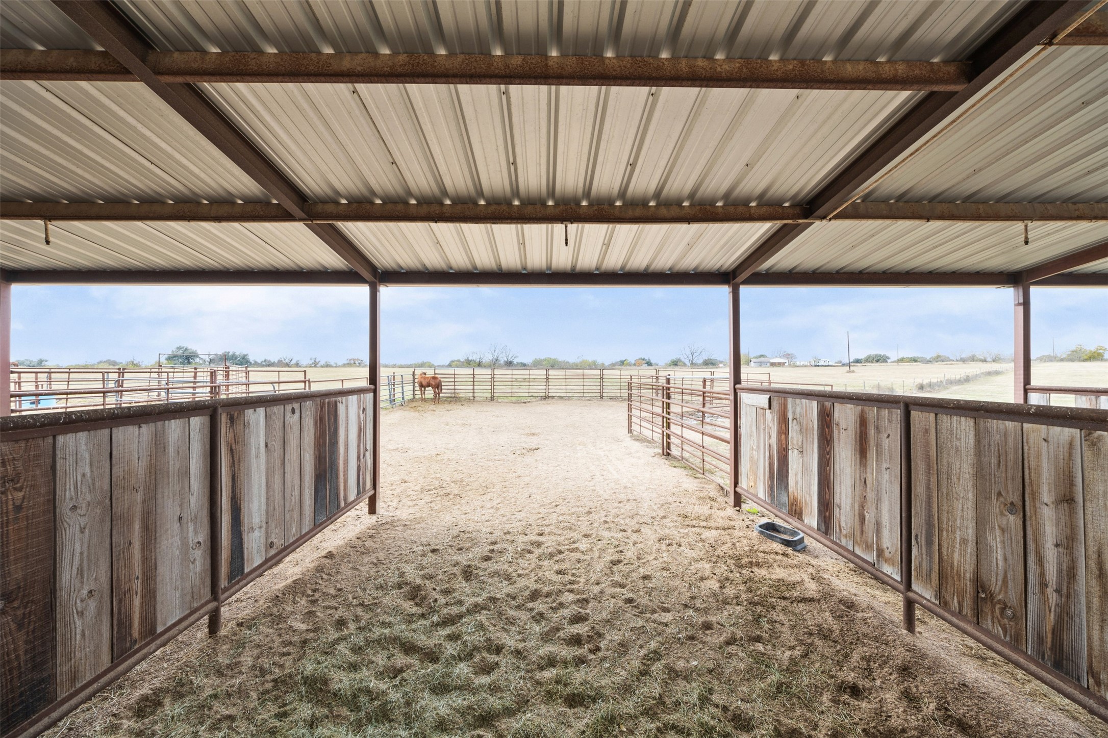 452 County Road 470 Chilton TX 76632
