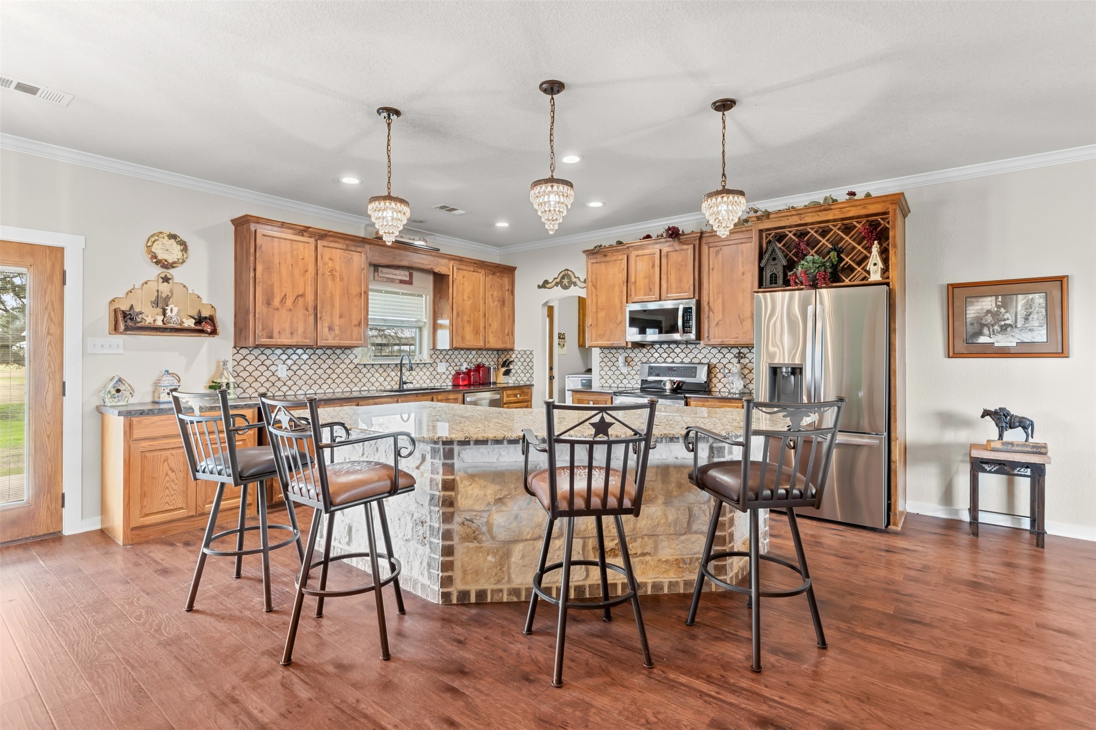 452 County Road 470 Chilton TX 76632