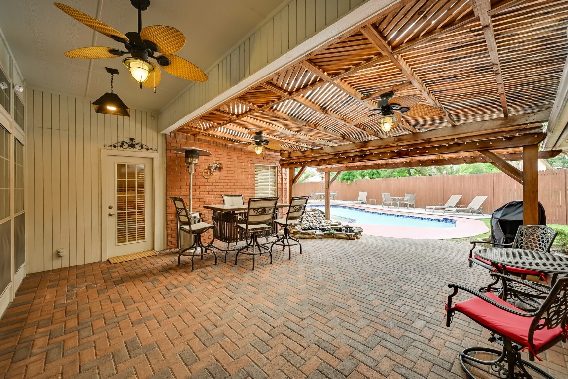 10 Grant Place Pantego TX 76013