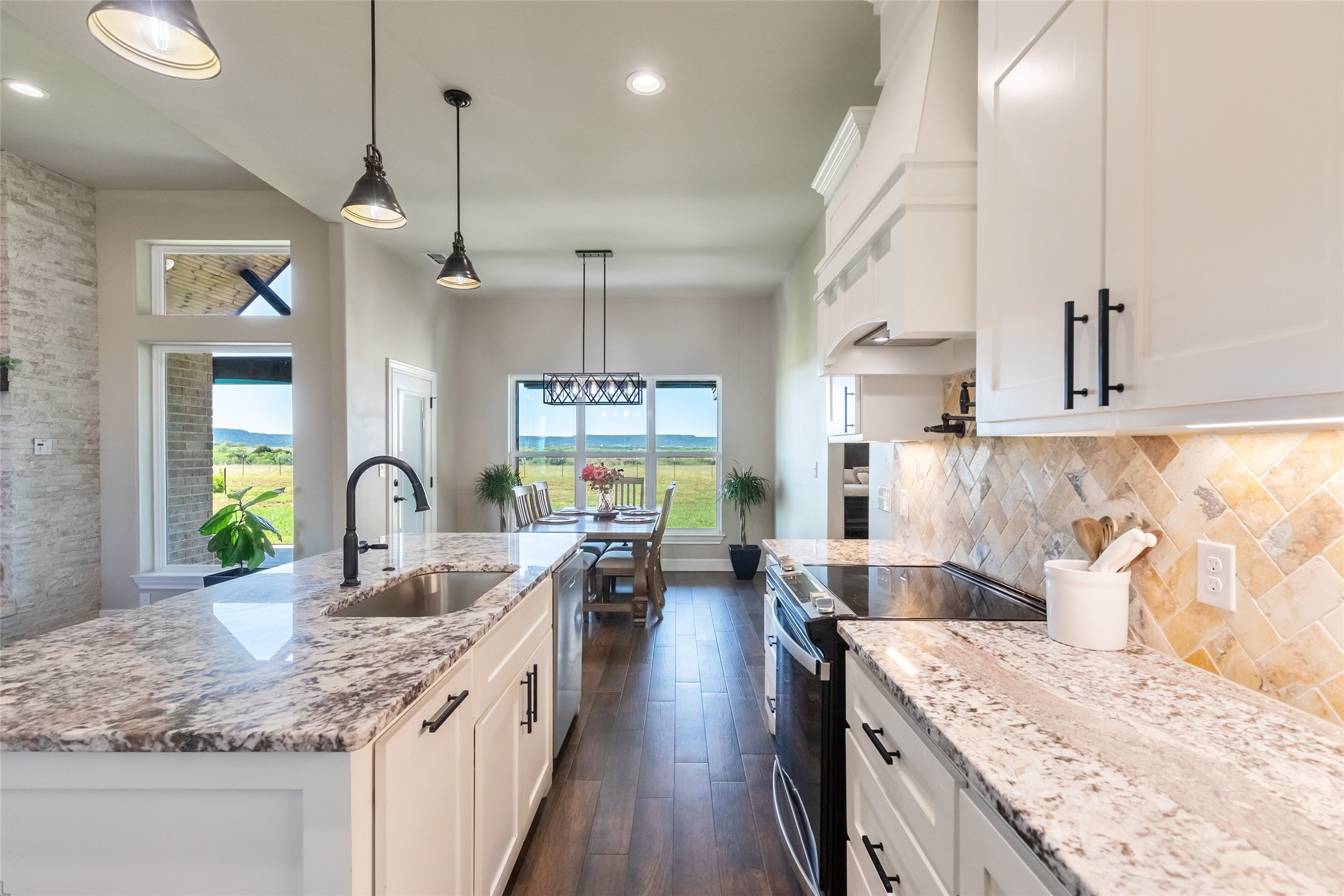 643 County Road 183 Lawn TX 79530
