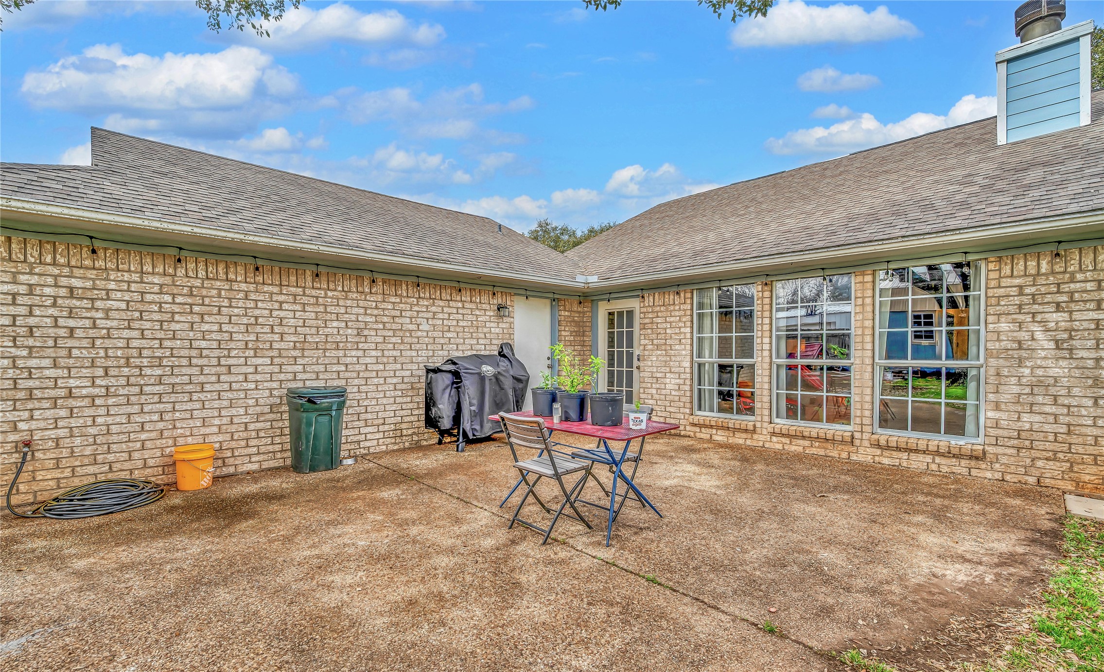 724 W 4th Street Mcgregor TX 76657