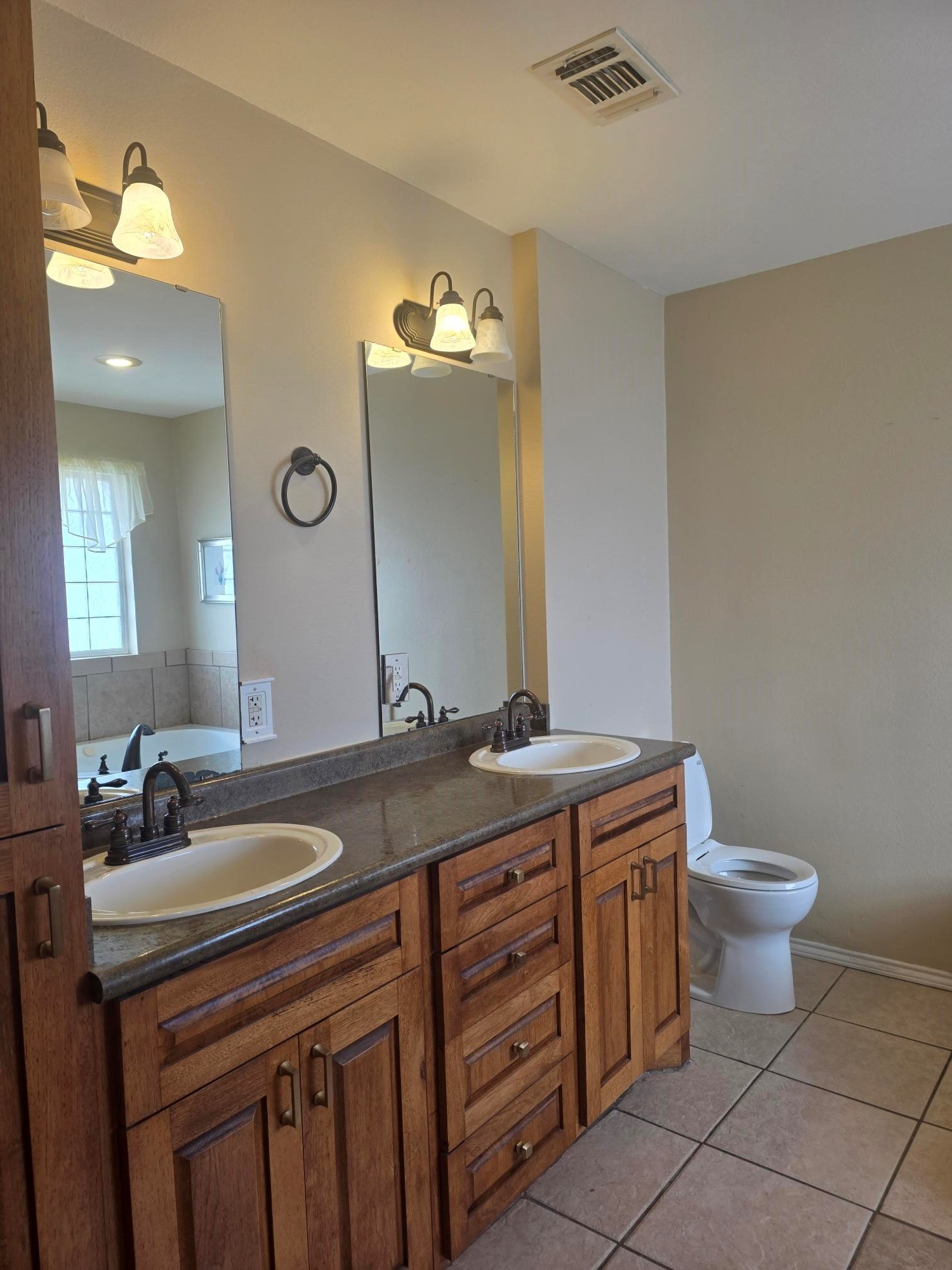 1000 Morgan Blossom TX 75462