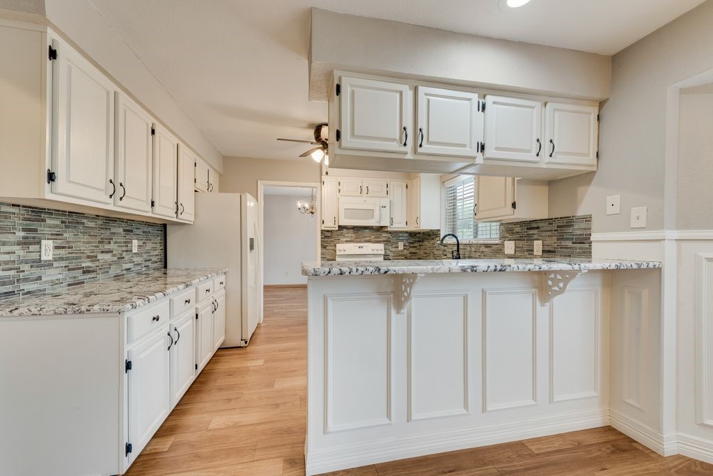 4902 Thorncliffe Drive Arlington TX 76016
