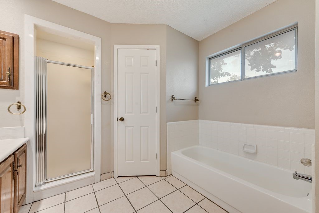 4902 Thorncliffe Drive Arlington TX 76016