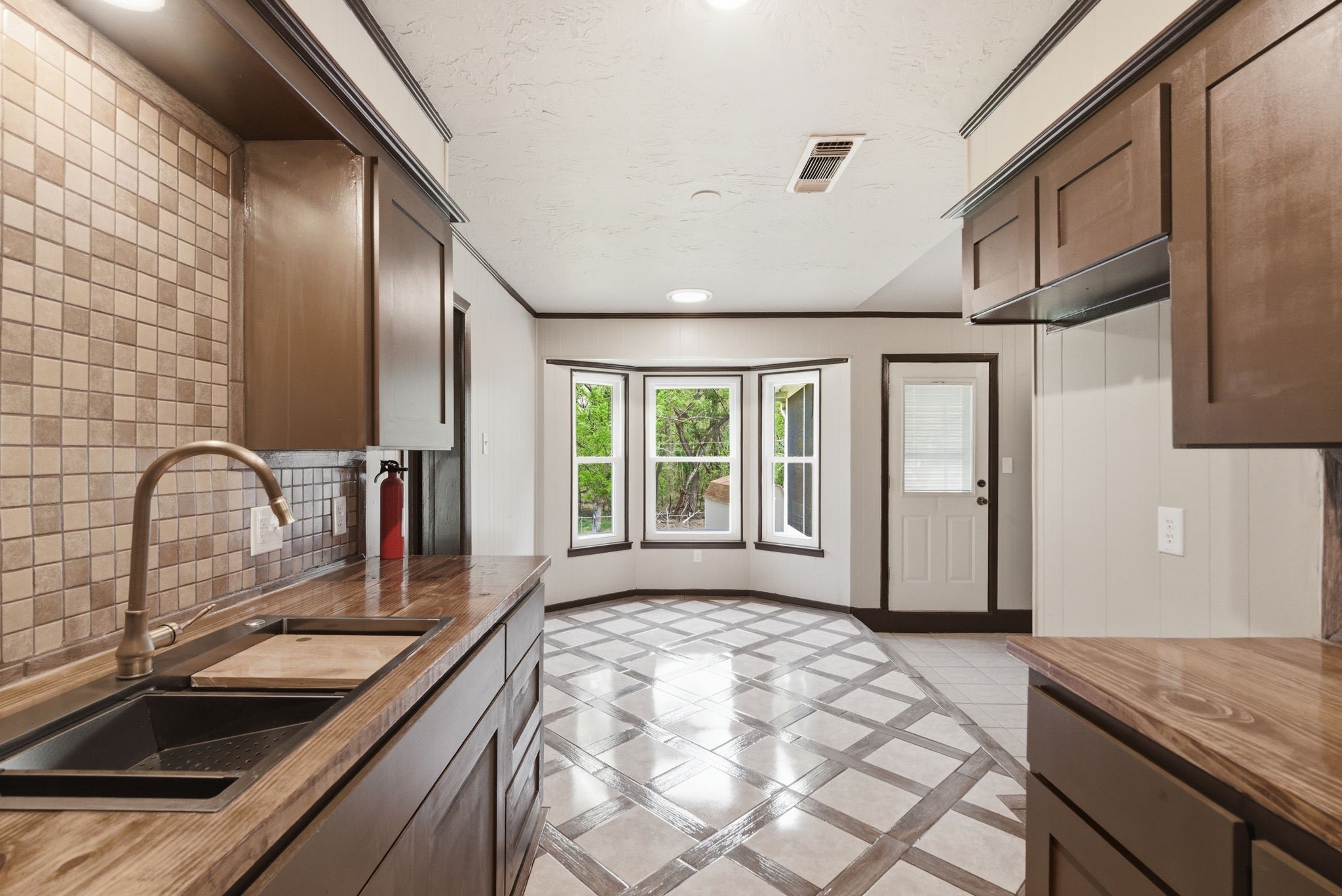 317 Glenhaven Drive Azle TX 76020