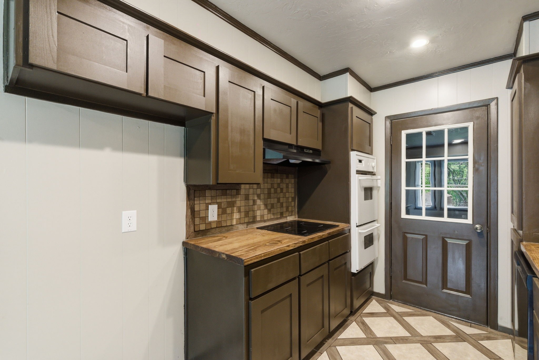 317 Glenhaven Drive Azle TX 76020