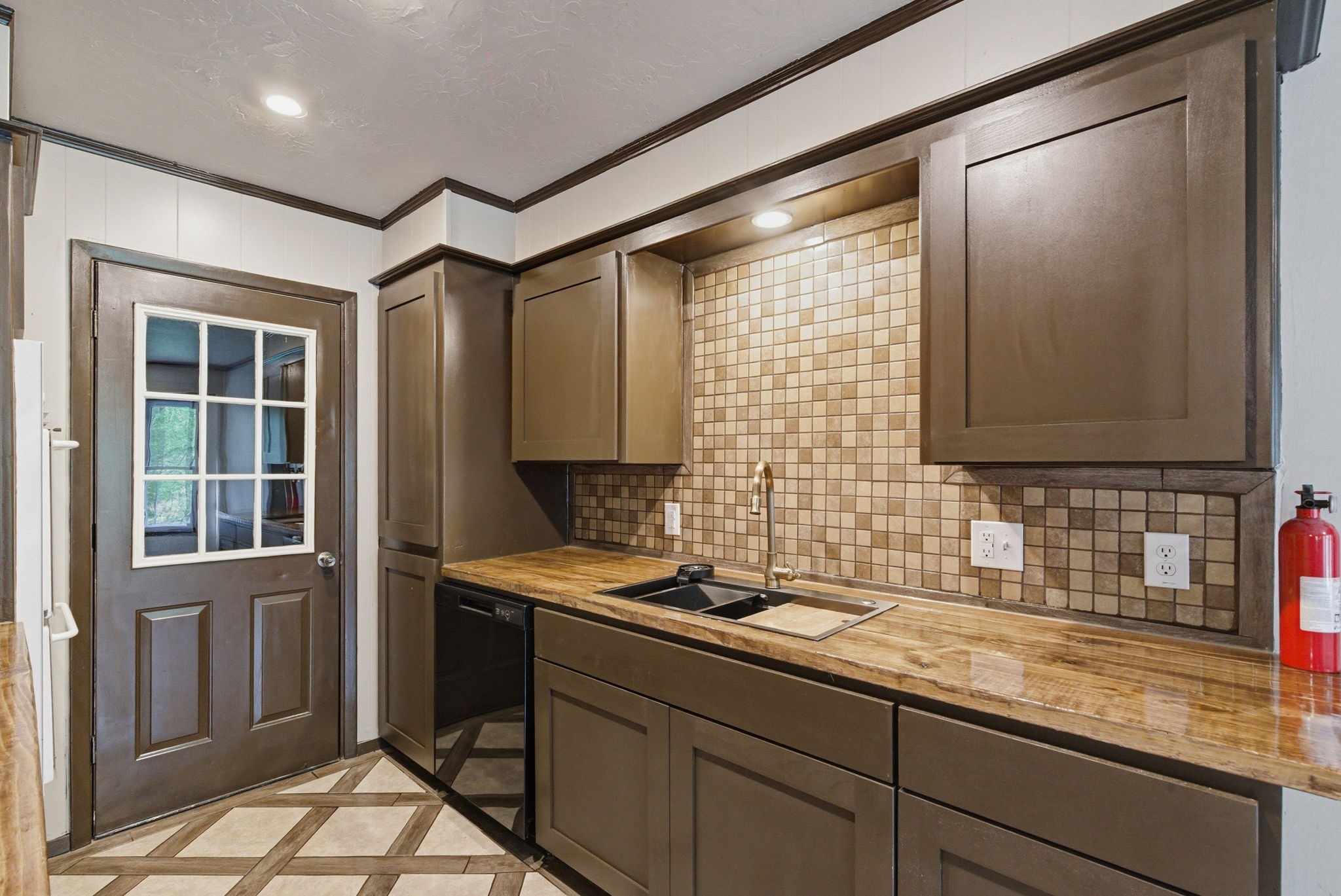 317 Glenhaven Drive Azle TX 76020