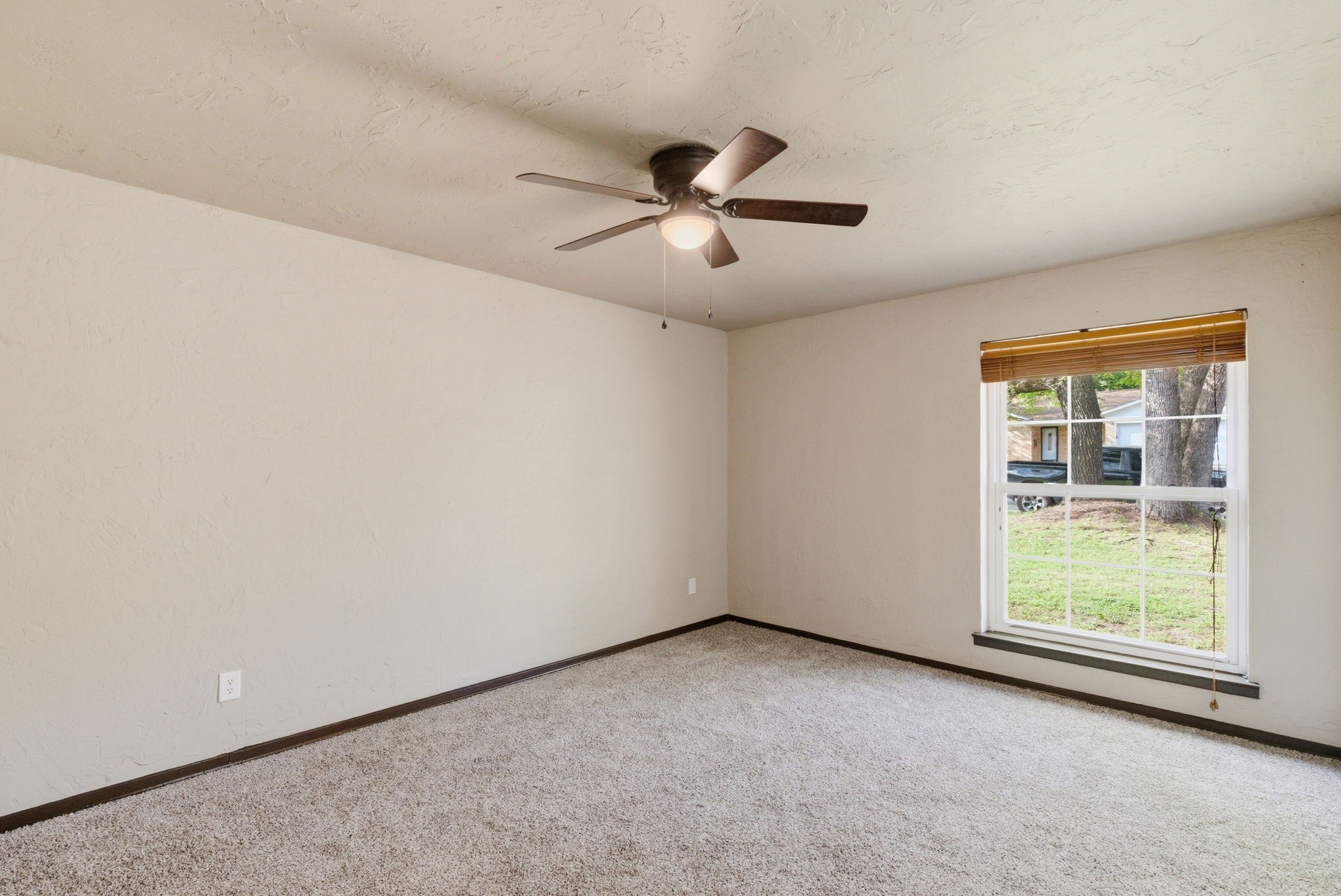 317 Glenhaven Drive Azle TX 76020