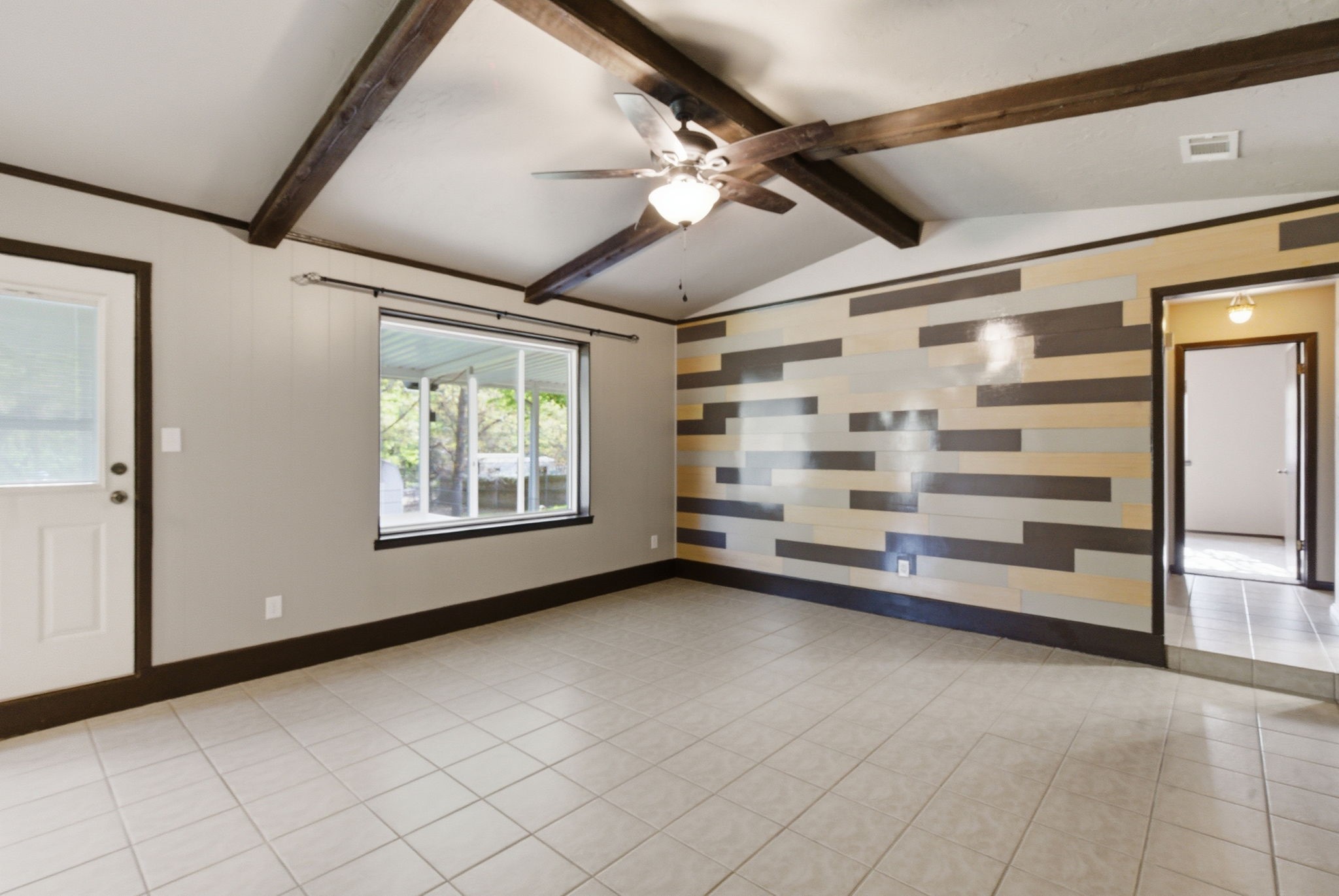 317 Glenhaven Drive Azle TX 76020