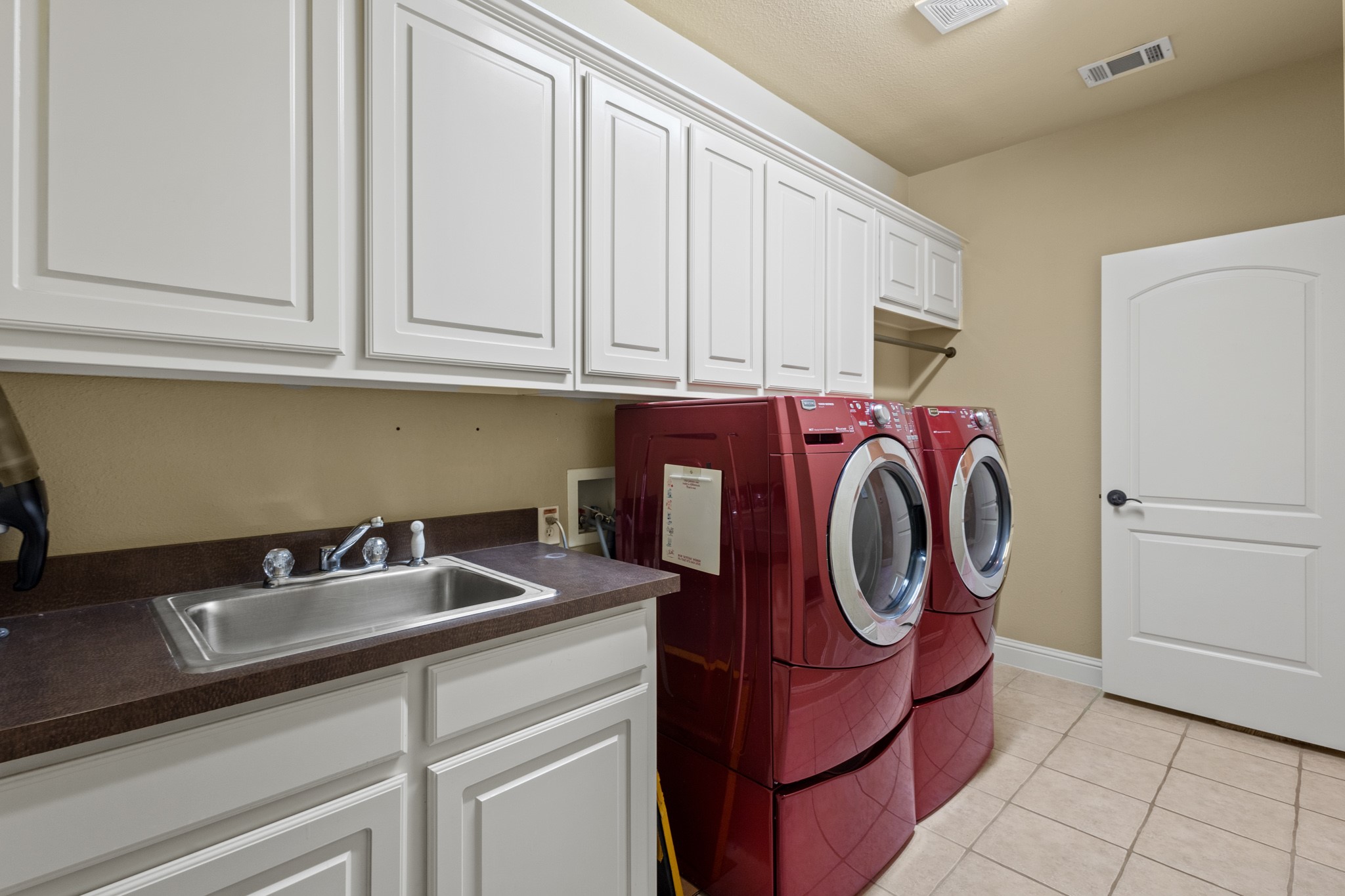 1666 Plum Creek Drive Midlothian TX 76065