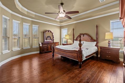 1666 Plum Creek Drive Midlothian TX 76065