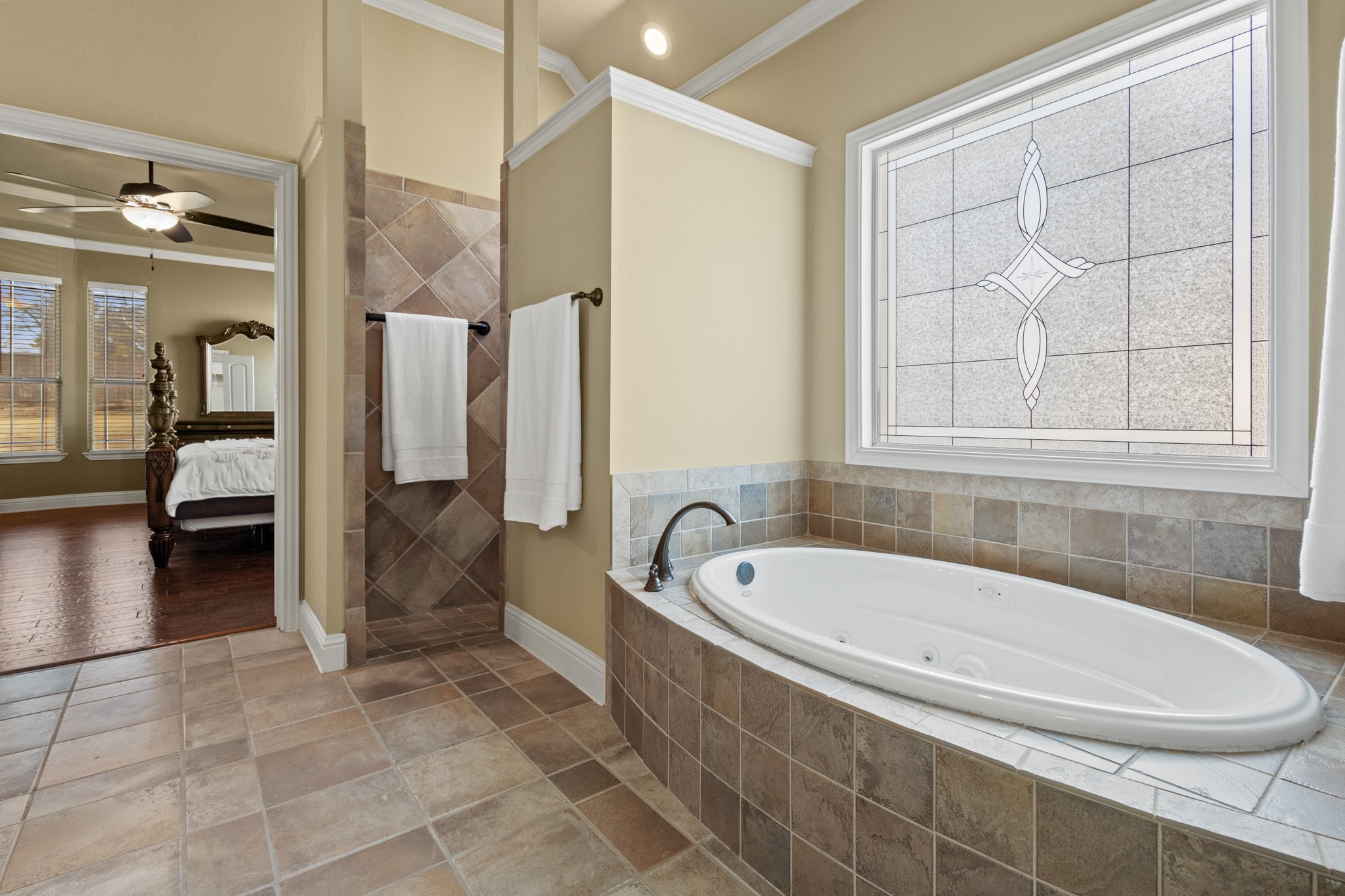 1666 Plum Creek Drive Midlothian TX 76065