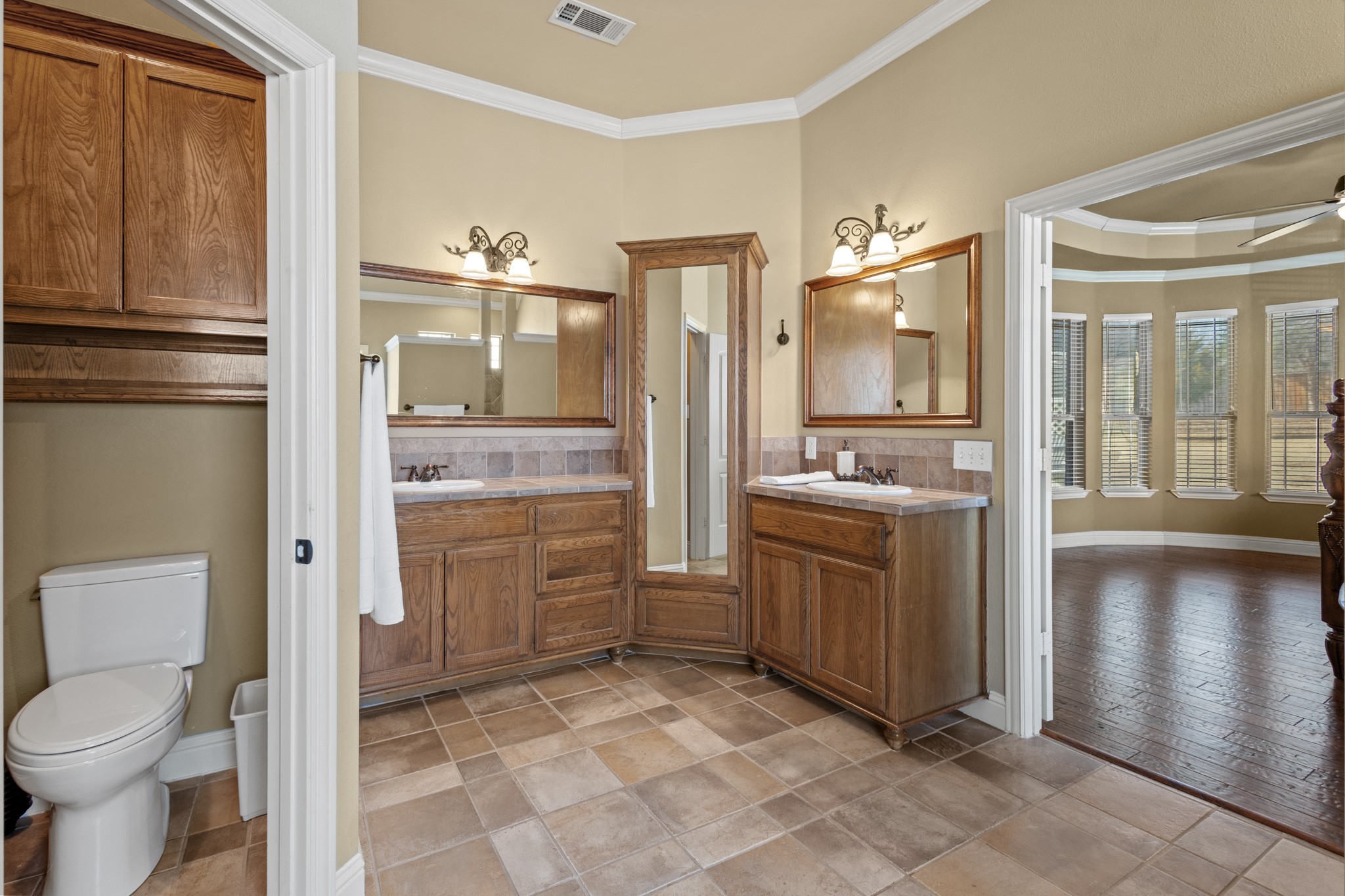 1666 Plum Creek Drive Midlothian TX 76065