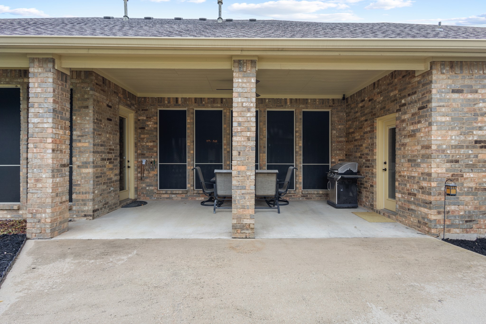 1666 Plum Creek Drive Midlothian TX 76065