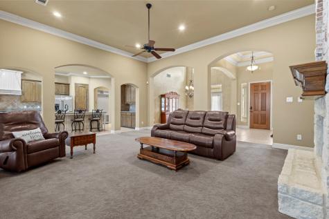 1666 Plum Creek Drive Midlothian TX 76065