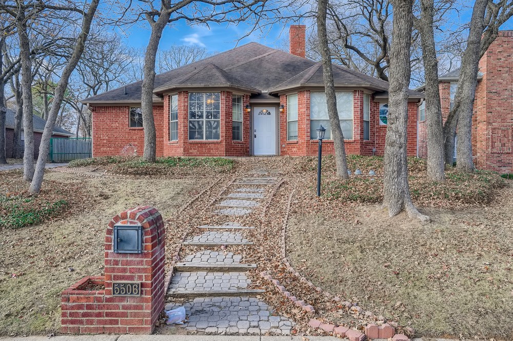 5506 Bradley Court Arlington TX 76017