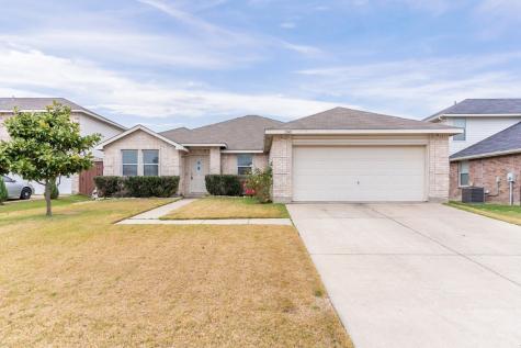 2048 Crosbyton Lane Grand Prairie TX 75052