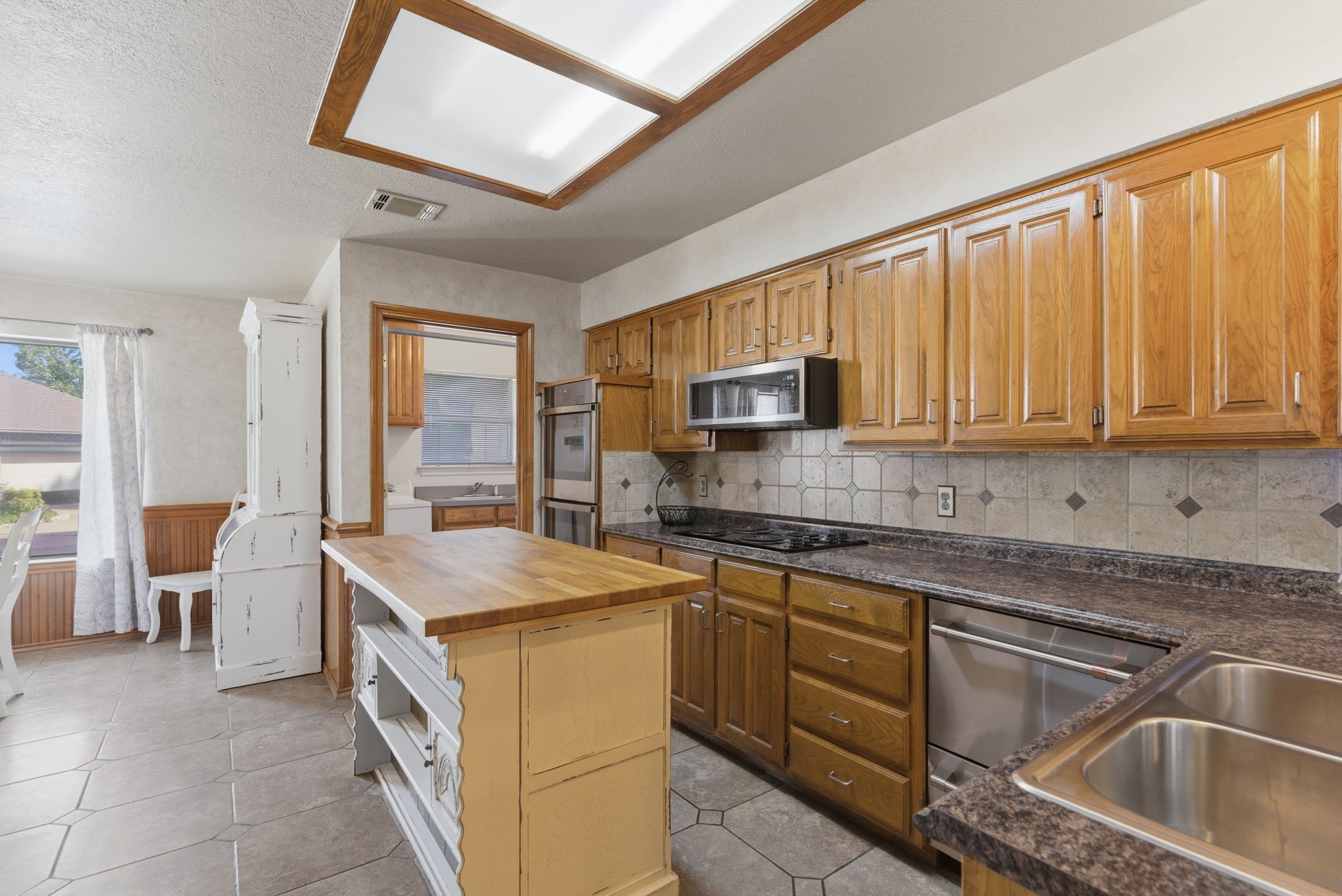4625 Hillside Drive North Richland Hills TX 76180