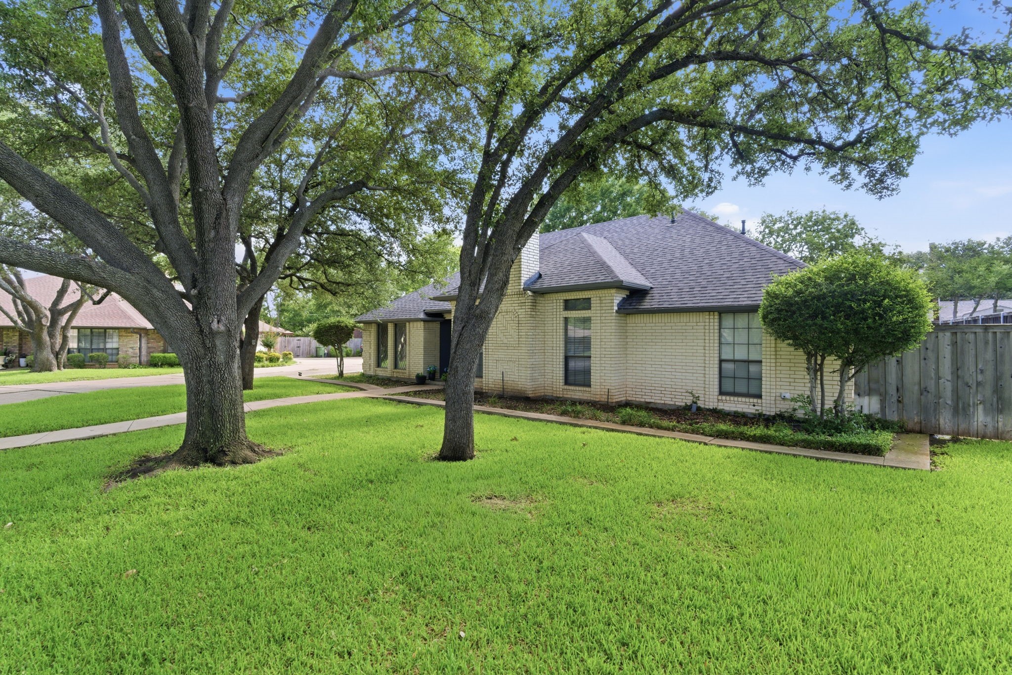 4625 Hillside Drive North Richland Hills TX 76180