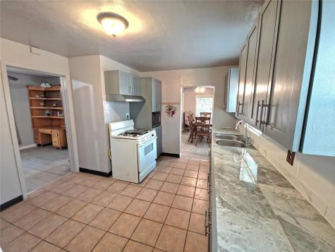 2721 Sharon Street Dallas TX 75211