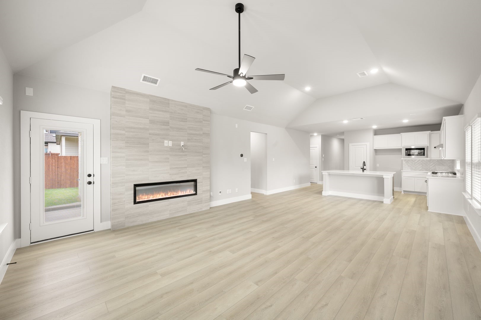 6708 Rosby Avenue Fort Worth TX 76123