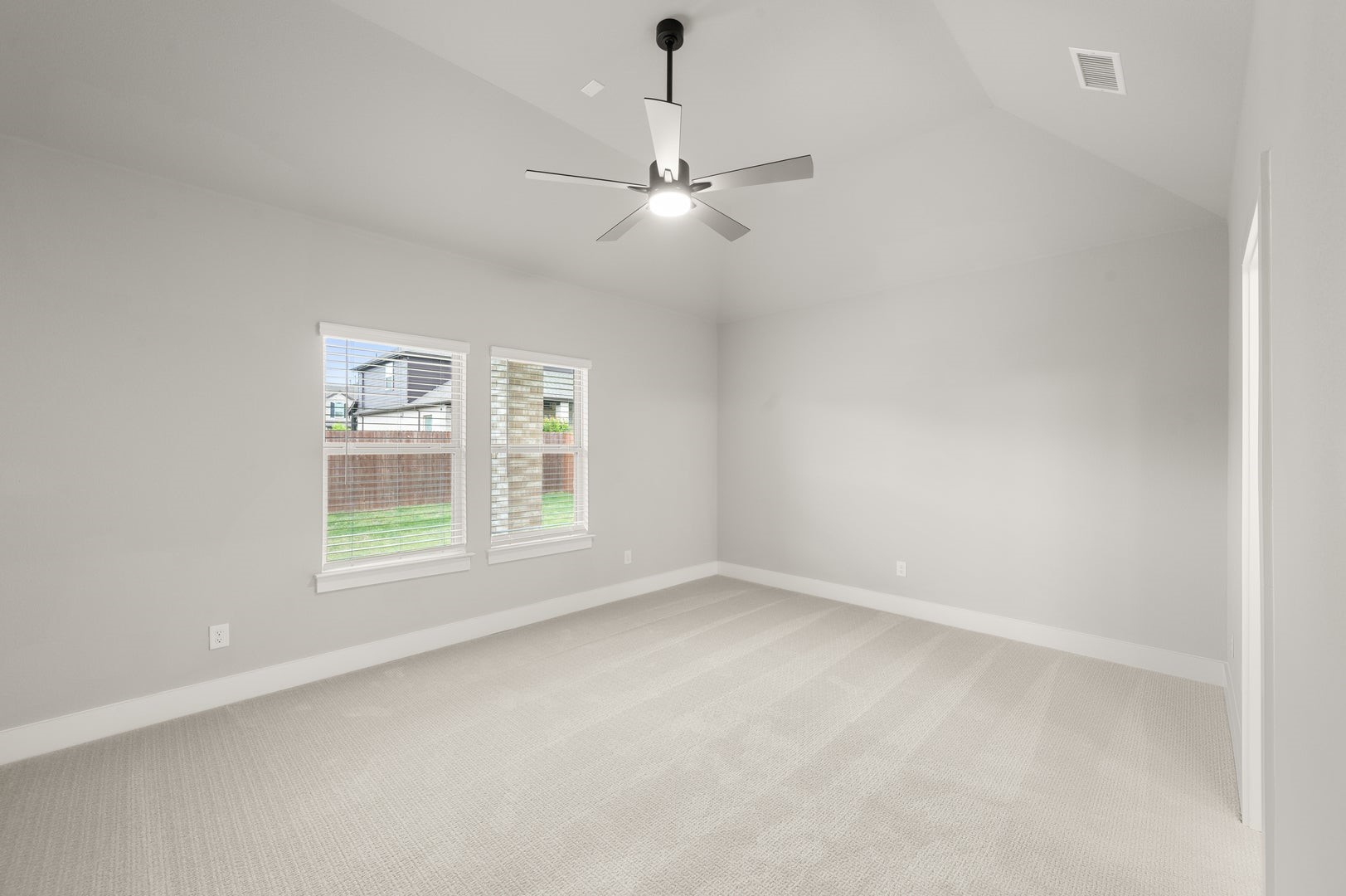 6708 Rosby Avenue Fort Worth TX 76123