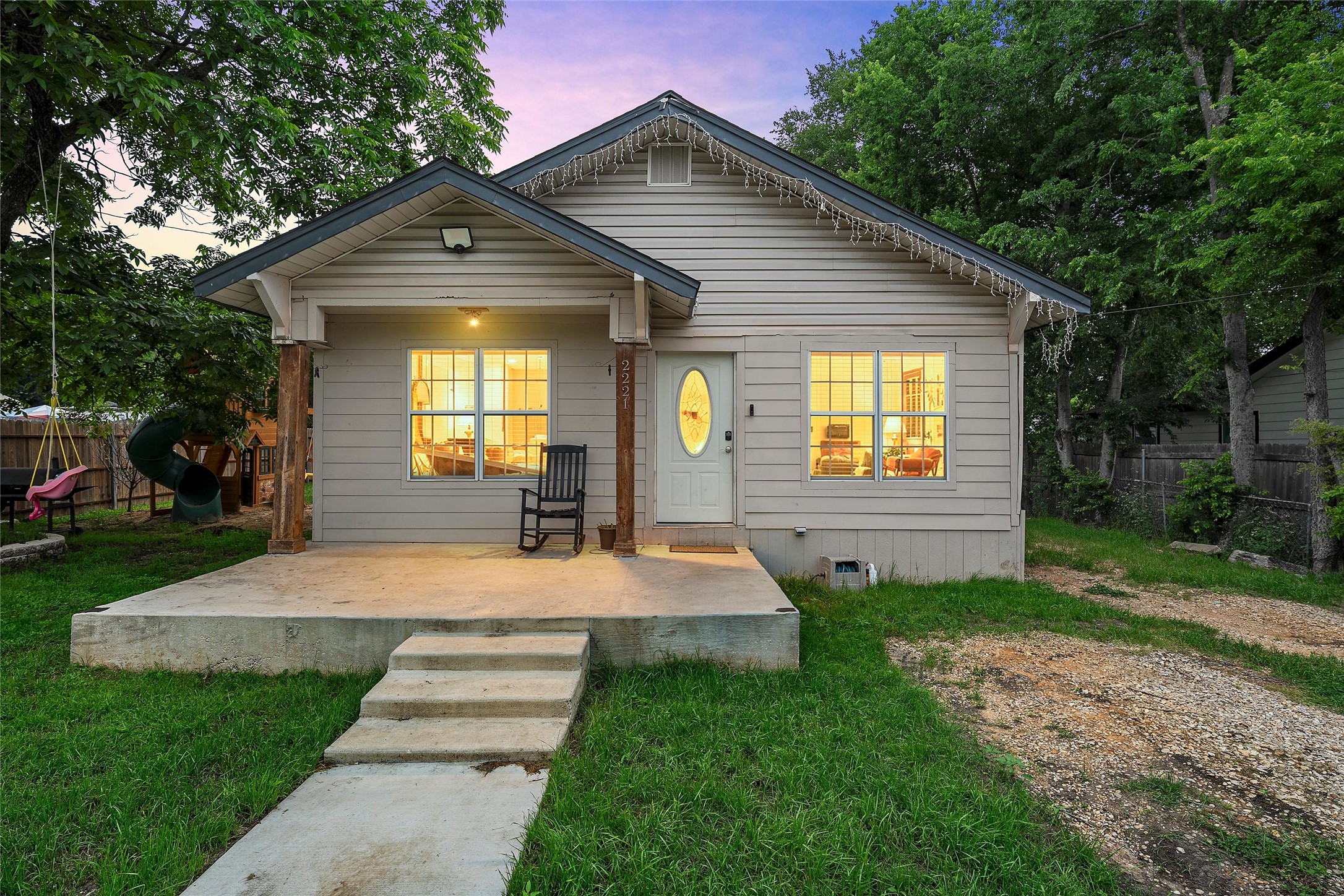 2221 S Park Avenue Waco TX 76706