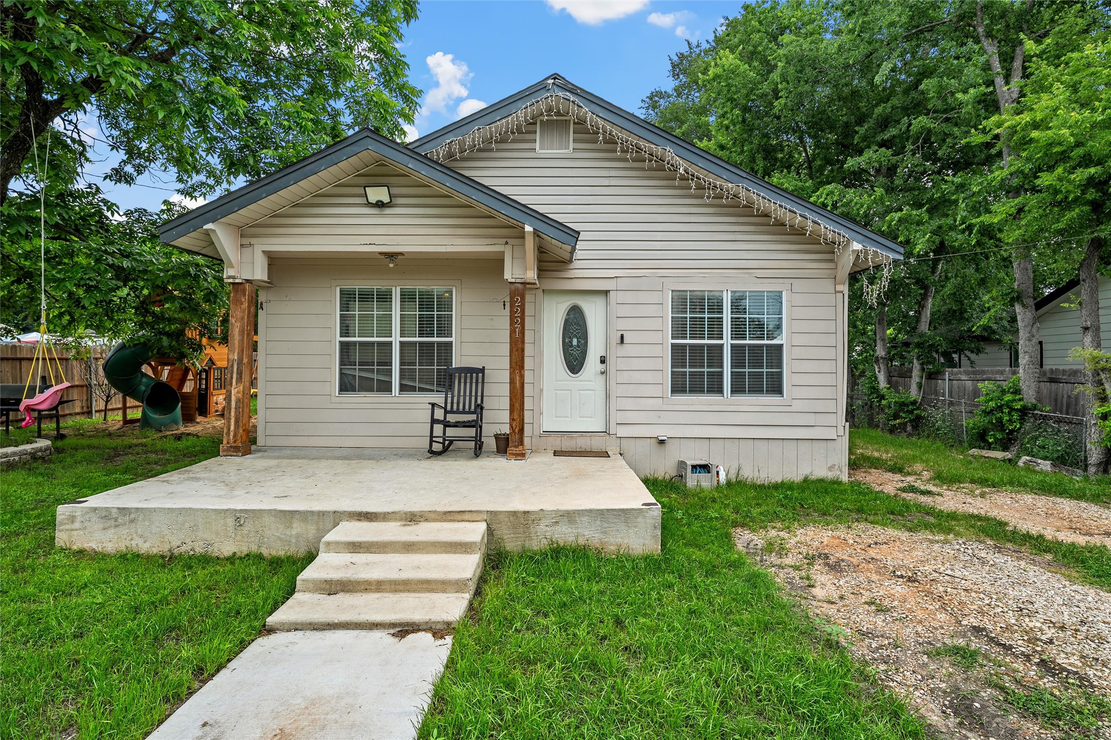 2221 S Park Avenue Waco TX 76706