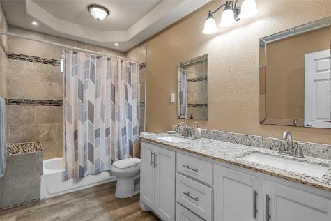 2221 S Park Avenue Waco TX 76706